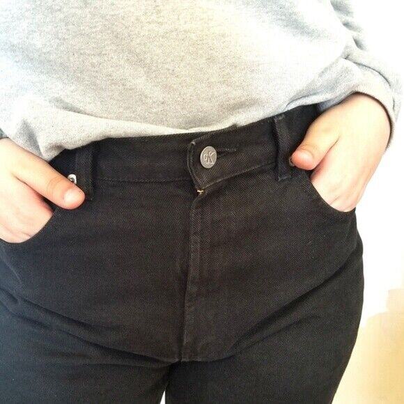 VTG Calvin Klein Black denim Jeans shorts sz 31‎ - Picture 3 of 6
